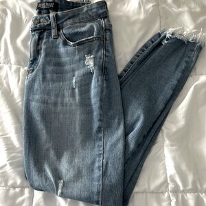 Size Small, Light Wash, Lightly Distressed, Judy Blue, Skinny Jeans
